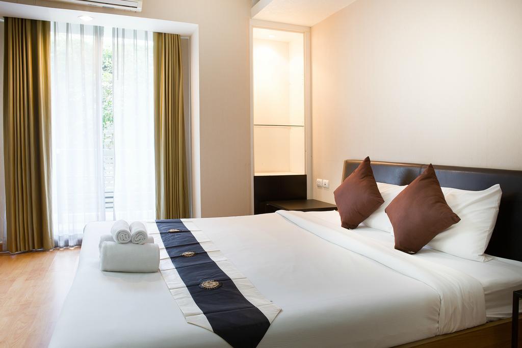 The Capital Resort @ Sukhumvit 50 Bangkok Exterior foto Deluxe Room