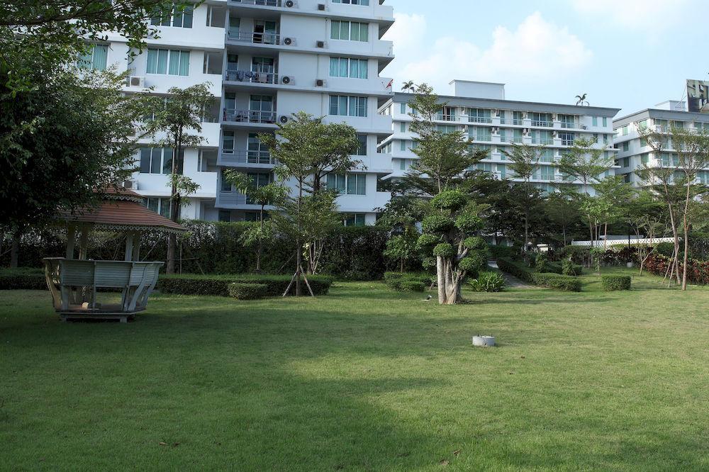 The Capital Resort @ Sukhumvit 50 Bangkok Exterior foto The park